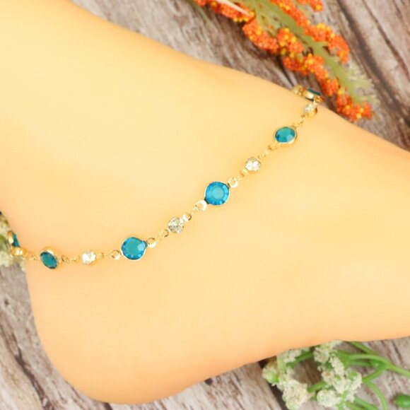 "Dainty Anklet for Women – Elegant Everyday Jewelry & Perfect Gift | MLCRC1523 - Picture 3 of 10